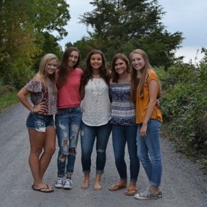 Meet your Posher, Virginia